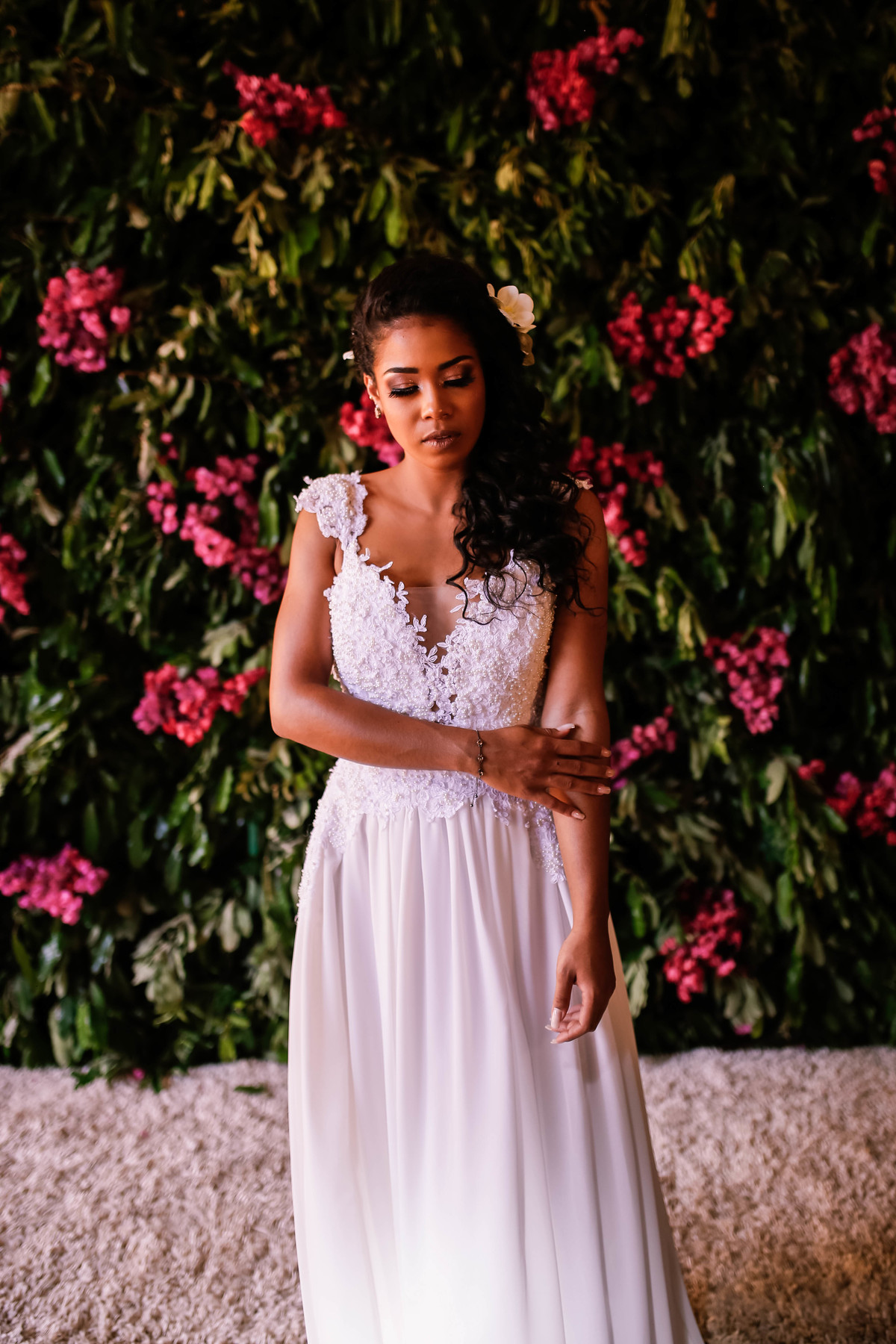 moça posando pra foto