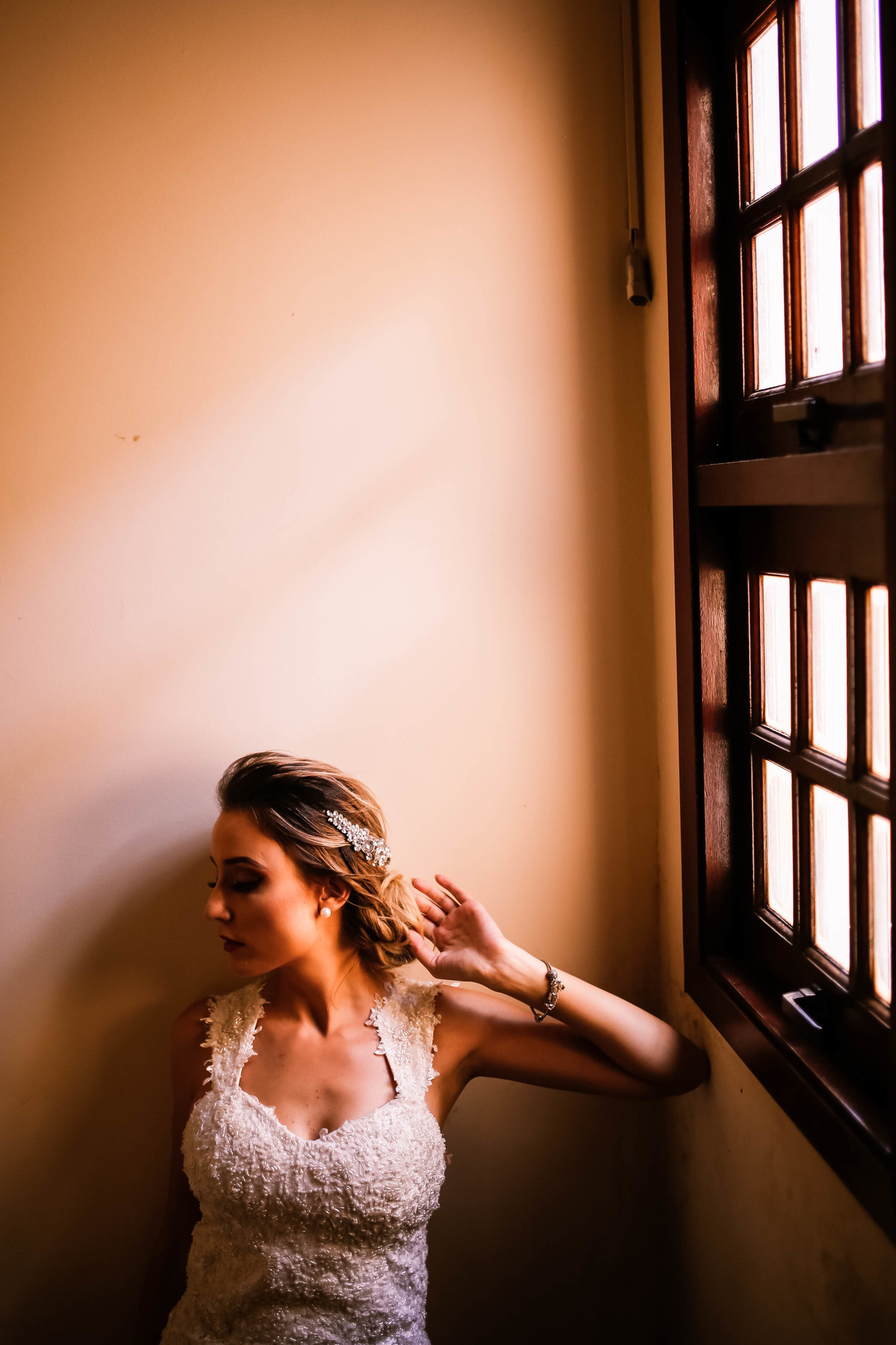 cabeça de noiva no fundo branco