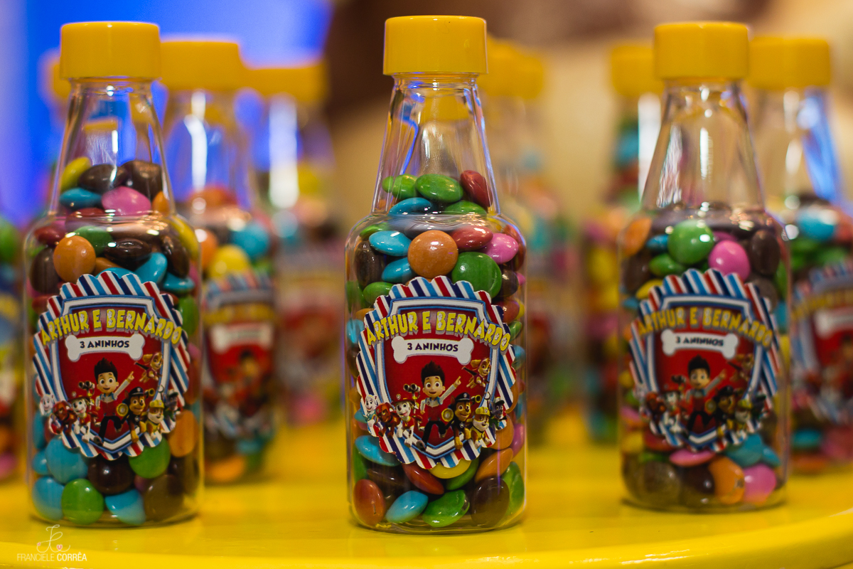 garrafinhas com confete