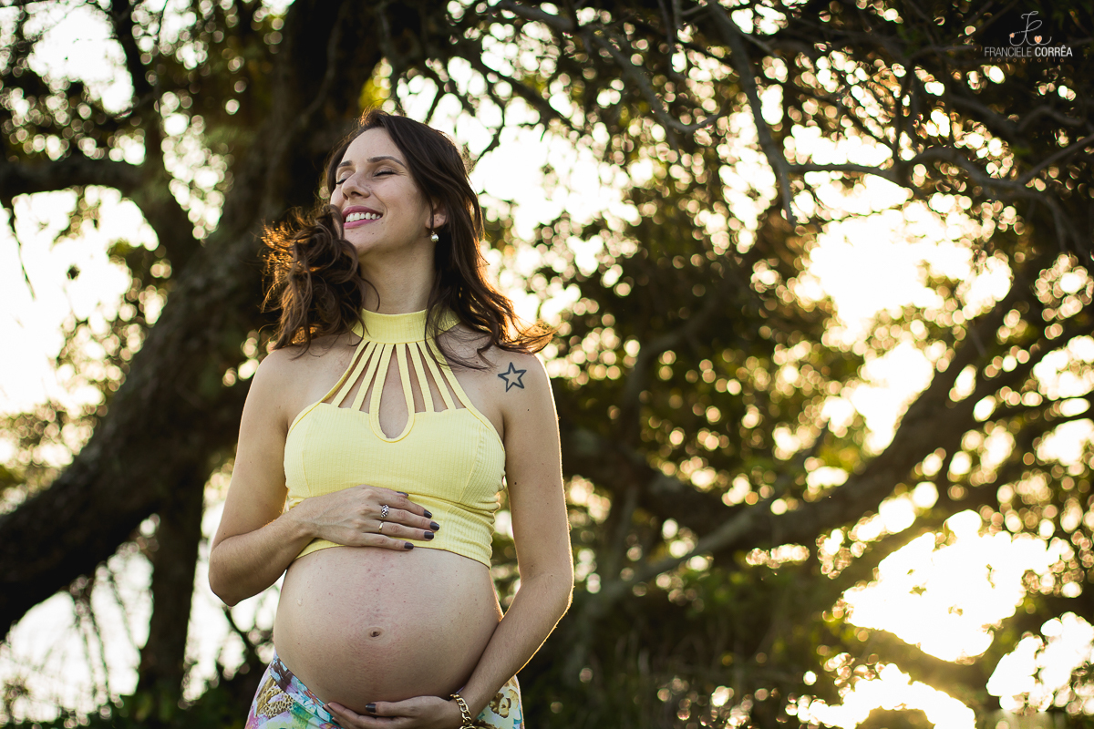 foto de gestante com movimento no cabelo