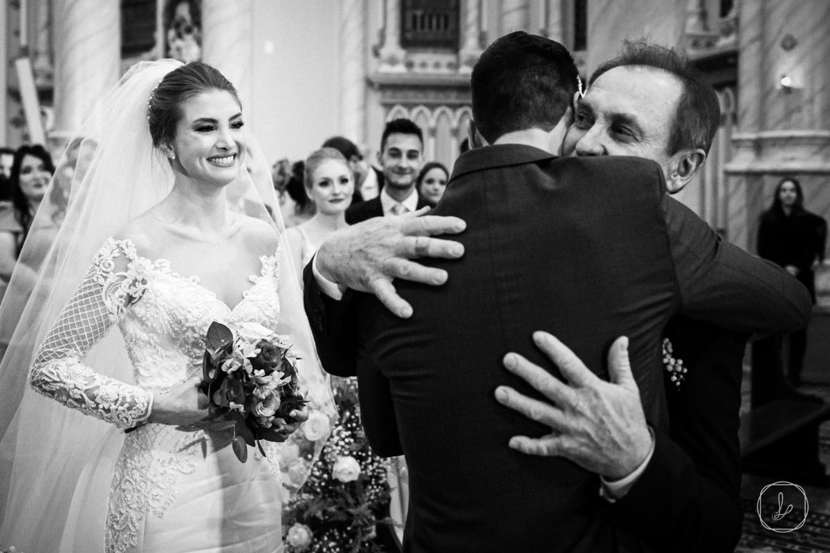 casamentoemvacaria,vanessawonsovicz,casamentoemvinicola,vacaria,solainepiccoli,vinicolacampestre,ltmfilmes,pordosol,melhoresfotosdecasamento,casamentoclassico,