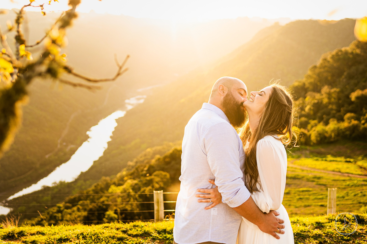 ensaioprecasamento,adegadomcamilo,prewedding,ensaionaserragaucha,fotosdecasal,melhoresfotosdecasal,fotografodecasamento,fotografoemcaxiasdosul,novapadua,fotosdecasal,couple,fotosespontaneas,wedding,sesssion