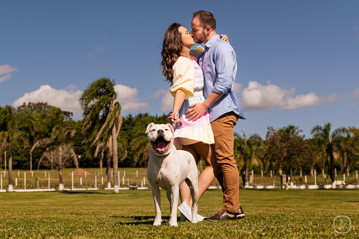 ensaioprecasamento,casalcomcachorro,prewedding,serragaucha,adegadomcamilo,fotosnavinicola,melhorfotografodaserragaucha,caxiasdosul,carlosbarbosa,fotosdecasal
