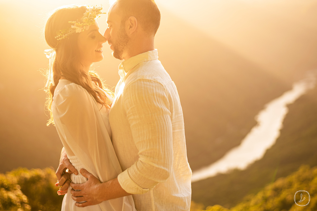 ensaioprecasamento,casalcomcachorro,prewedding,serragaucha,adegadomcamilo,fotosnavinicola,melhorfotografodaserragaucha,caxiasdosul,carlosbarbosa,fotosdecasal