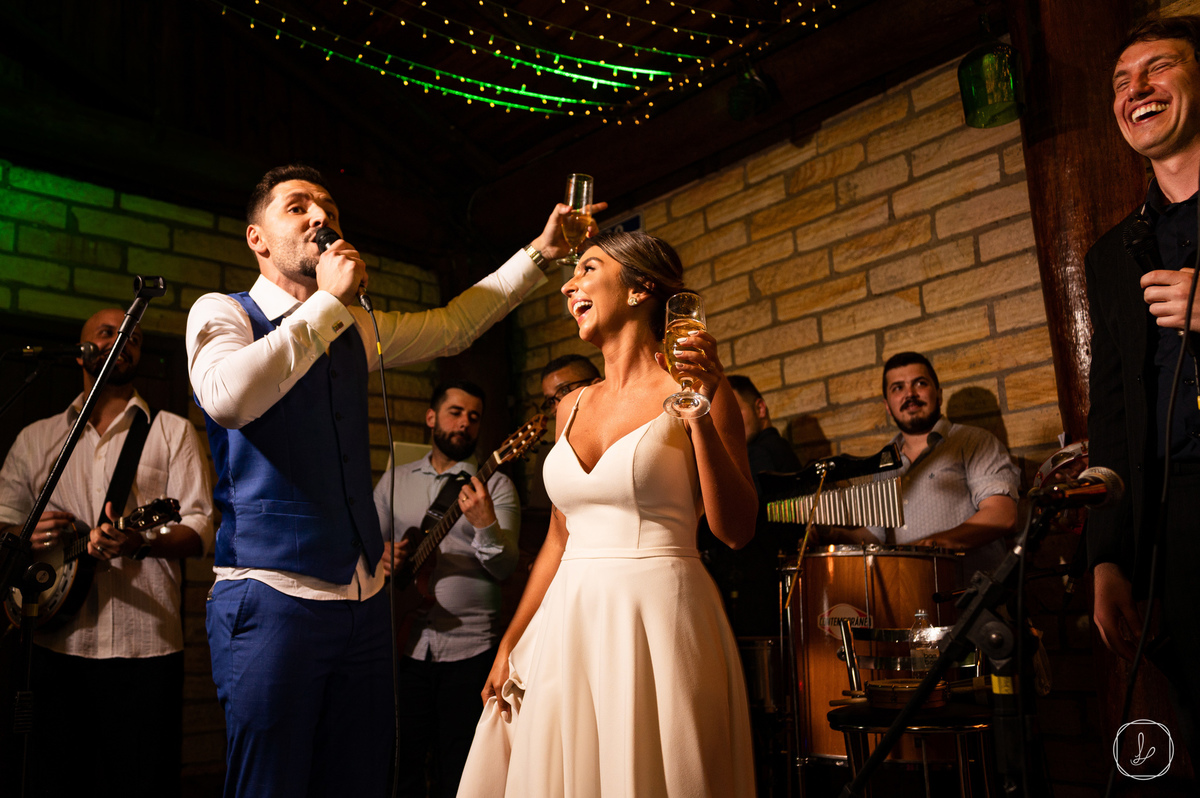 camattieventos,casamentonoceleiro,casamentodedia,cerimoniaaoarlivre,fotografodecasamentocaxiasdosul,melhoresfotosdecasamento,fotograforeferencia,anadottoatelier,celebri,galiottofilmes,bandasantopagode,carlabarcellos,camatti,extremeshowbar,tequilaemcasamen