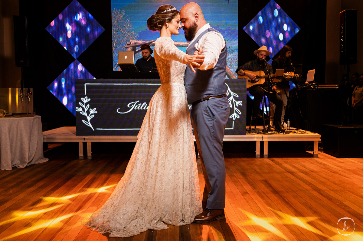 villagiosantamarcelina,casamentoemsc,casamentoemiomere,nathaliabotegal,melhoresfotografosdeSC,casamentoslindos,casamentoinspiracao,vestidodenoiva,melhorfotografodecasamento,fotosespontaneas,fotosclassicasdecasamento,wedding,viva,arefilm