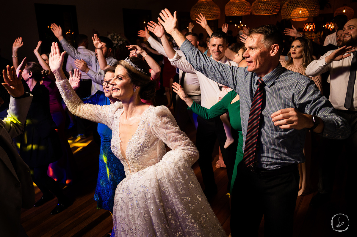 villagiosantamarcelina,casamentoemsc,casamentoemiomere,nathaliabotegal,melhoresfotografosdeSC,casamentoslindos,casamentoinspiracao,vestidodenoiva,melhorfotografodecasamento,fotosespontaneas,fotosclassicasdecasamento,wedding,viva,arefilm