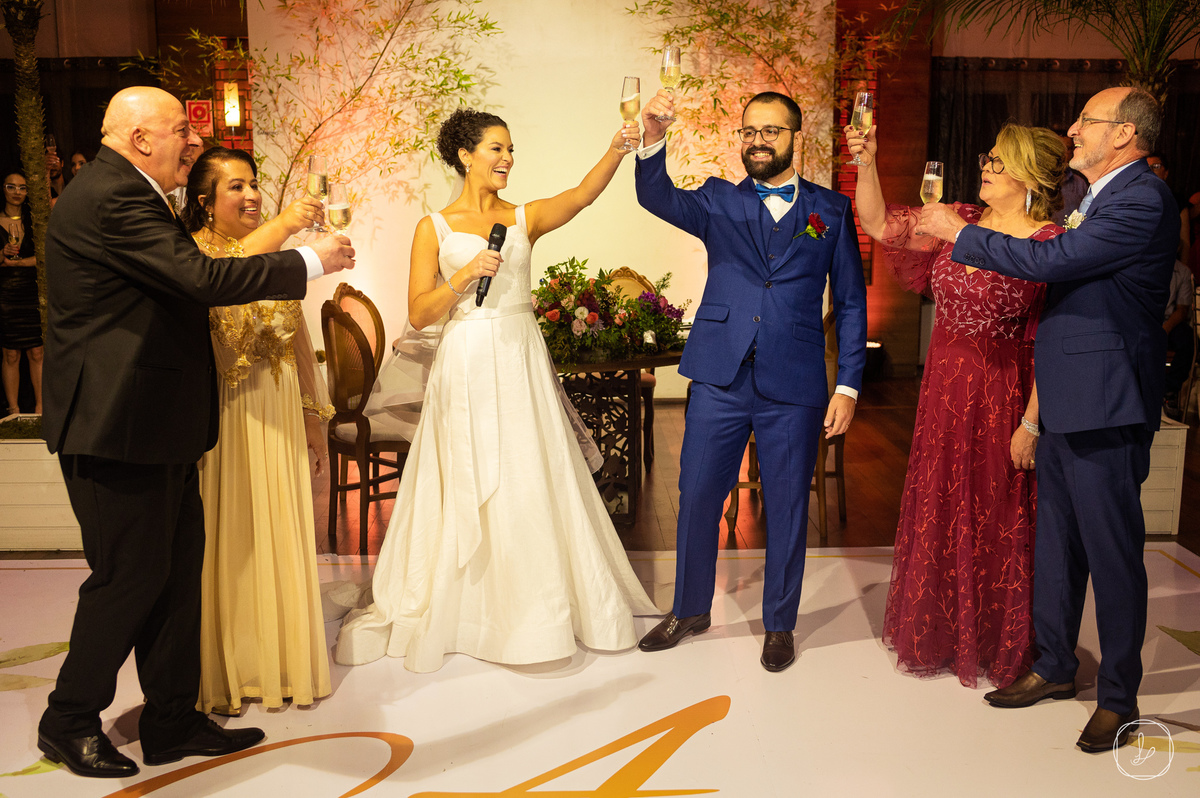 nosestudiodabeleza,lisfaria,katianalorandi,ciccaxias,casamentoemcaxias,melhorfotografodaserra,fotografonaserragaucha,casamentonaserragaucha,casamentoclassico,casamentoemigreja,noivascabeloencaracolado,fotosespontaneasdecasamento