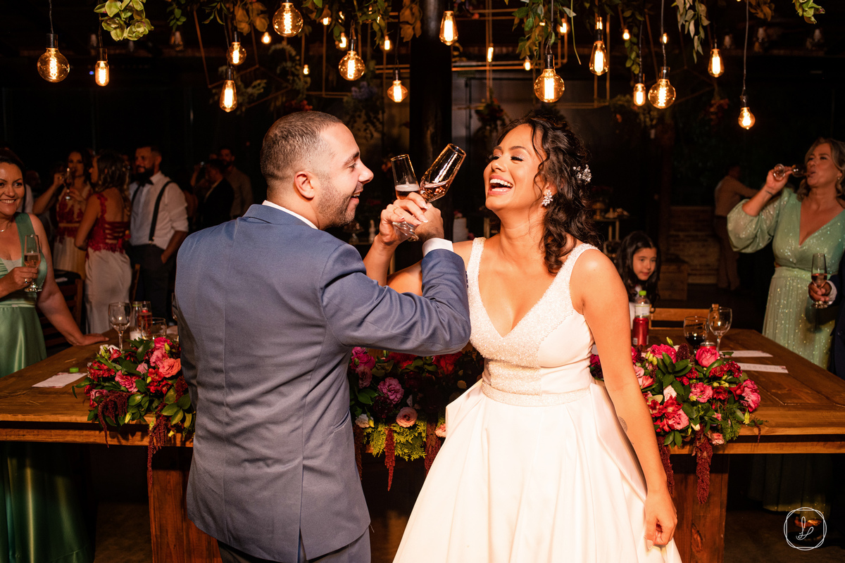 cozzirenoivas,casamentodedia,casamentonaserragaucha,casamentodedia,cerimoniaexterna,arlivre,celebrarcasadeventos,santaelaseventos,rosetafilmes,melhoresfotografosemcaxiasdosul,fotografoemcaxiasdosul,serragaucha,fotosdecasamento