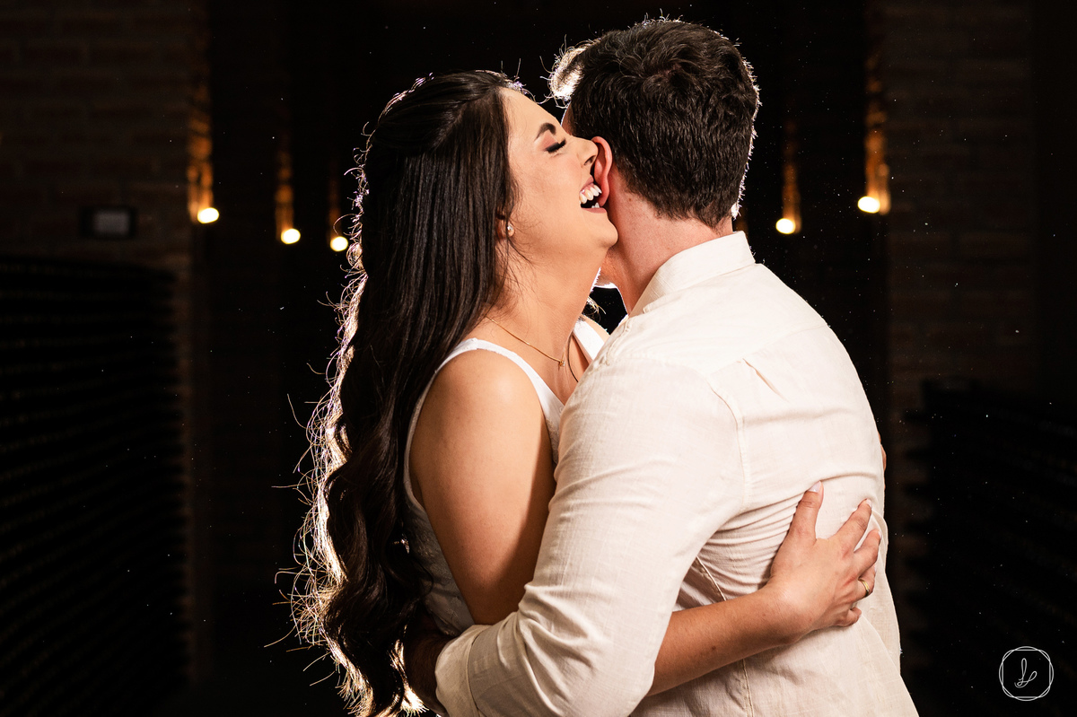 ensaiodecasalnavinicola,donguerino,serragaucha,precasamento,fotografodecasamentoserragaucha,melhoresespumantesdobrasil,ensaioprecasamento,vinhedos,