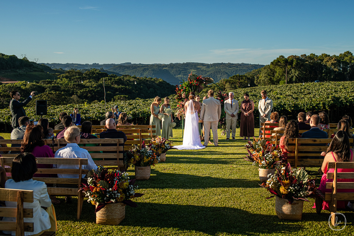 casadocogumelo,julianalazzari,paolacavalheiro,barbeariacarvalho,fattoafiori,casacharme,casamentoexterno,casamentonaserragaucha,melhoresfotosdecasamento,casamentodedia,wedding,miniwedding