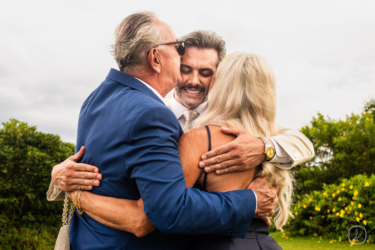 casamentopraiadorosa,carlosbacchi,melhoresvestidosdenoiva,edsoncardoso,cardosofilmes,fazendaverde,ascasamenteirasdorosa,vanessacarra,nosestudiodabeleza,jeffersonhoffmann,thiagomathias,vininetto,titaerafa,armfur,jamesfranca,francieleavila,casamentonapraia,