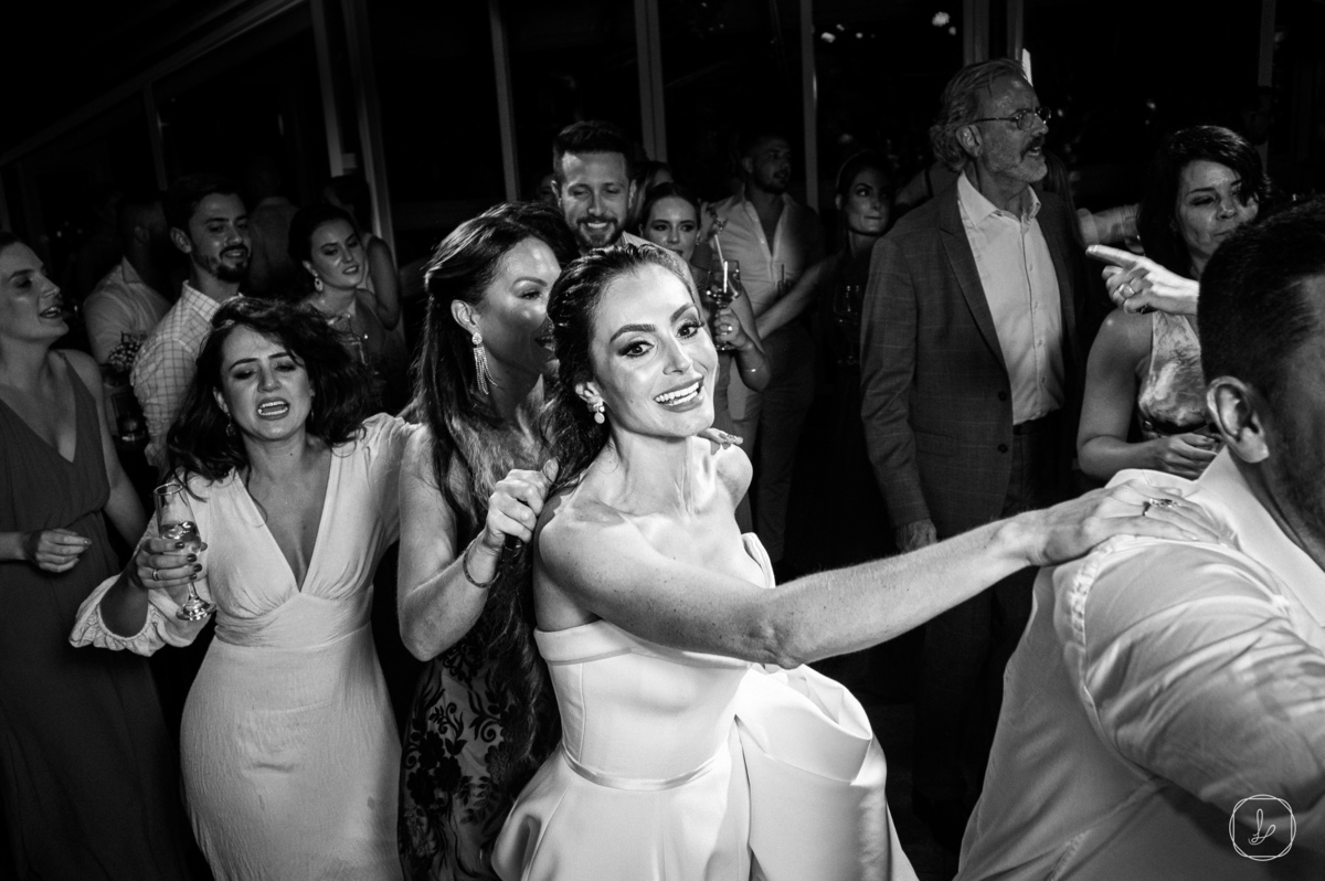 casamentopraiadorosa,carlosbacchi,melhoresvestidosdenoiva,edsoncardoso,cardosofilmes,fazendaverde,ascasamenteirasdorosa,vanessacarra,nosestudiodabeleza,jeffersonhoffmann,thiagomathias,vininetto,titaerafa,armfur,jamesfranca,francieleavila,casamentonapraia,