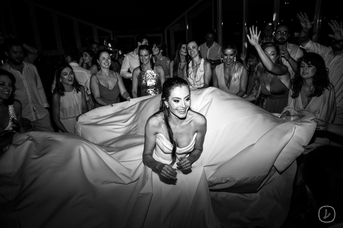 casamentopraiadorosa,carlosbacchi,melhoresvestidosdenoiva,edsoncardoso,cardosofilmes,fazendaverde,ascasamenteirasdorosa,vanessacarra,nosestudiodabeleza,jeffersonhoffmann,thiagomathias,vininetto,titaerafa,armfur,jamesfranca,francieleavila,casamentonapraia,