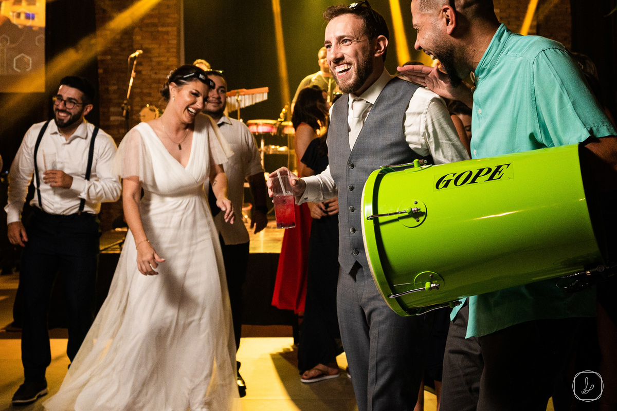 rosaclara,casamarelanoivas,armefur,veraquadros,casamentosexternos,casamentodedia,casamentonavinicola,vinicolacampestre,vacaria,fotografoemvacaria,araujofilmes,melhorescasamentos,casamentoinspiracao,vestidodenoiva,casamentonaserragaucha