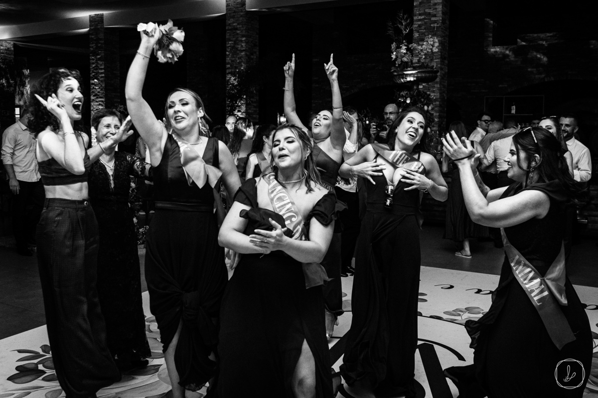 rosaclara,casamarelanoivas,armefur,veraquadros,casamentosexternos,casamentodedia,casamentonavinicola,vinicolacampestre,vacaria,fotografoemvacaria,araujofilmes,melhorescasamentos,casamentoinspiracao,vestidodenoiva,casamentonaserragaucha