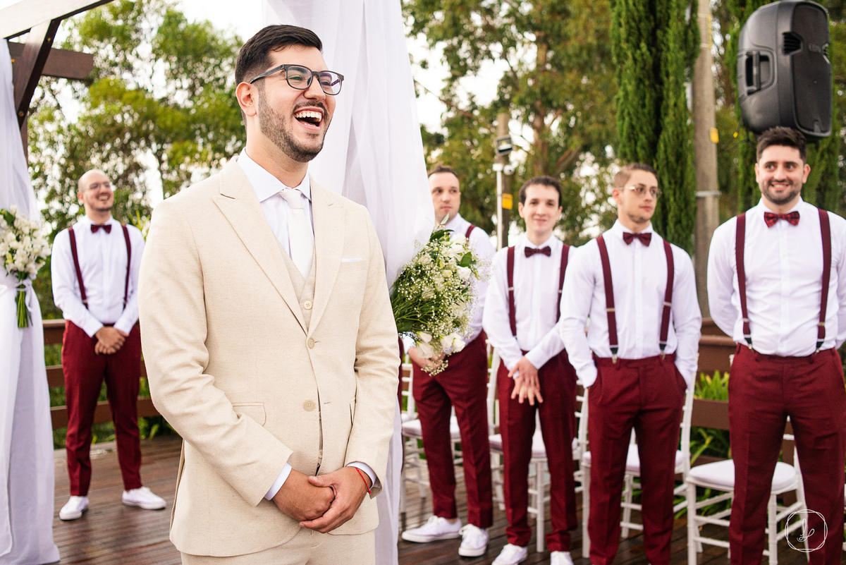 anadottoatelier,vestidodenoivacomcapa,armefur,vanessacarra,altosdovale,casamentoexterno,casamentocomchuva,casamentonaserragaucha,casamentoemcaxiasdosul,melhoresfotosdecasamento,ltmfilmes,altosdovale,lugarespracasar