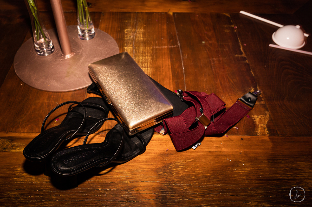 anadottoatelier,vestidodenoivacomcapa,armefur,vanessacarra,altosdovale,casamentoexterno,casamentocomchuva,casamentonaserragaucha,casamentoemcaxiasdosul,melhoresfotosdecasamento,ltmfilmes,altosdovale,lugarespracasar