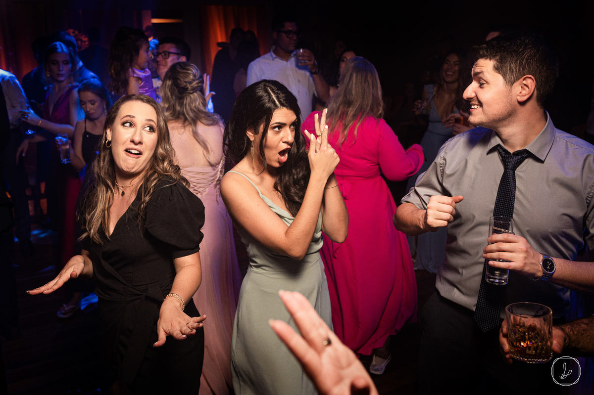 casamentoempoa,fotografoempoa,fotografodecasamentors,casavetro,luizamarra,marquinhossantos,melhorescasamentosrs,maubagarollo,luisschumacher,celebrantebilingue,celebracaodecasamento,casamentonacasavetro,mullerfestas