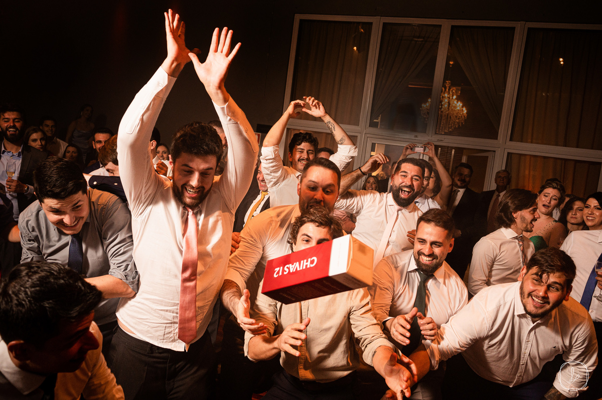 casamentoempoa,fotografoempoa,fotografodecasamentors,casavetro,luizamarra,marquinhossantos,melhorescasamentosrs,maubagarollo,luisschumacher,celebrantebilingue,celebracaodecasamento,casamentonacasavetro,mullerfestas