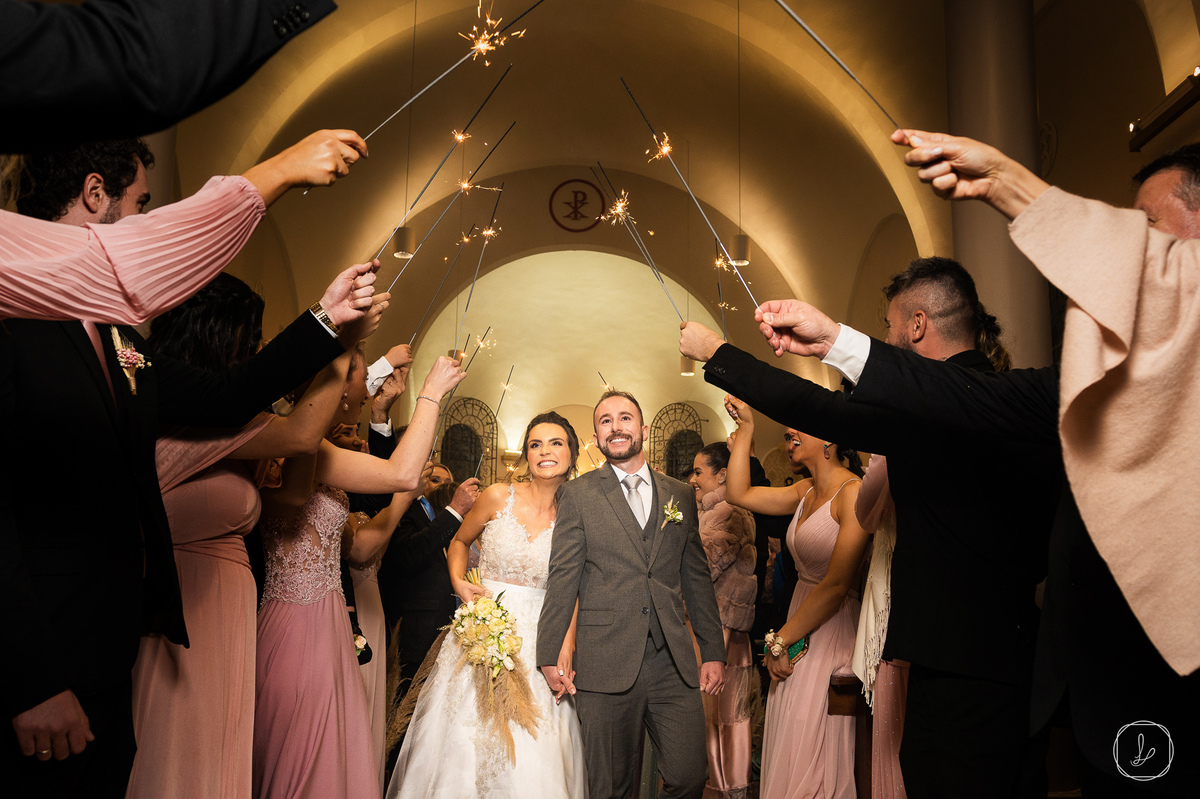 casamentonaserragaucha,casamentoemcarlosbarbosa,galiottofilmes,jennifermachado,fotosdolucaslermen,melhoresfotosdecasamento,fotospremiadas,fotosespontaneas,casamentoclassico,casamentonaigreja,trattoria,fotosdivertidascasamento,casamentonors,serragaucha