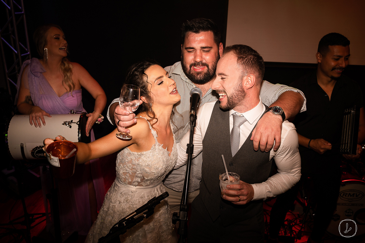 casamentonaserragaucha,casamentoemcarlosbarbosa,galiottofilmes,jennifermachado,fotosdolucaslermen,melhoresfotosdecasamento,fotospremiadas,fotosespontaneas,casamentoclassico,casamentonaigreja,trattoria,fotosdivertidascasamento,casamentonors,serragaucha