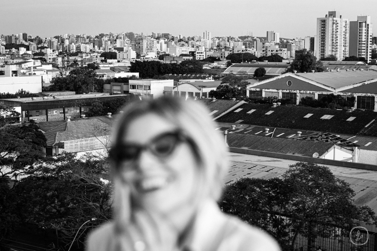 ensaioempoa,ensaioportoalegre,voluntarios3705,ensaioconceitual,retratos,ensaiofeminino,luzesombra,momentweddingfilms,alineevelin,lucaslermen