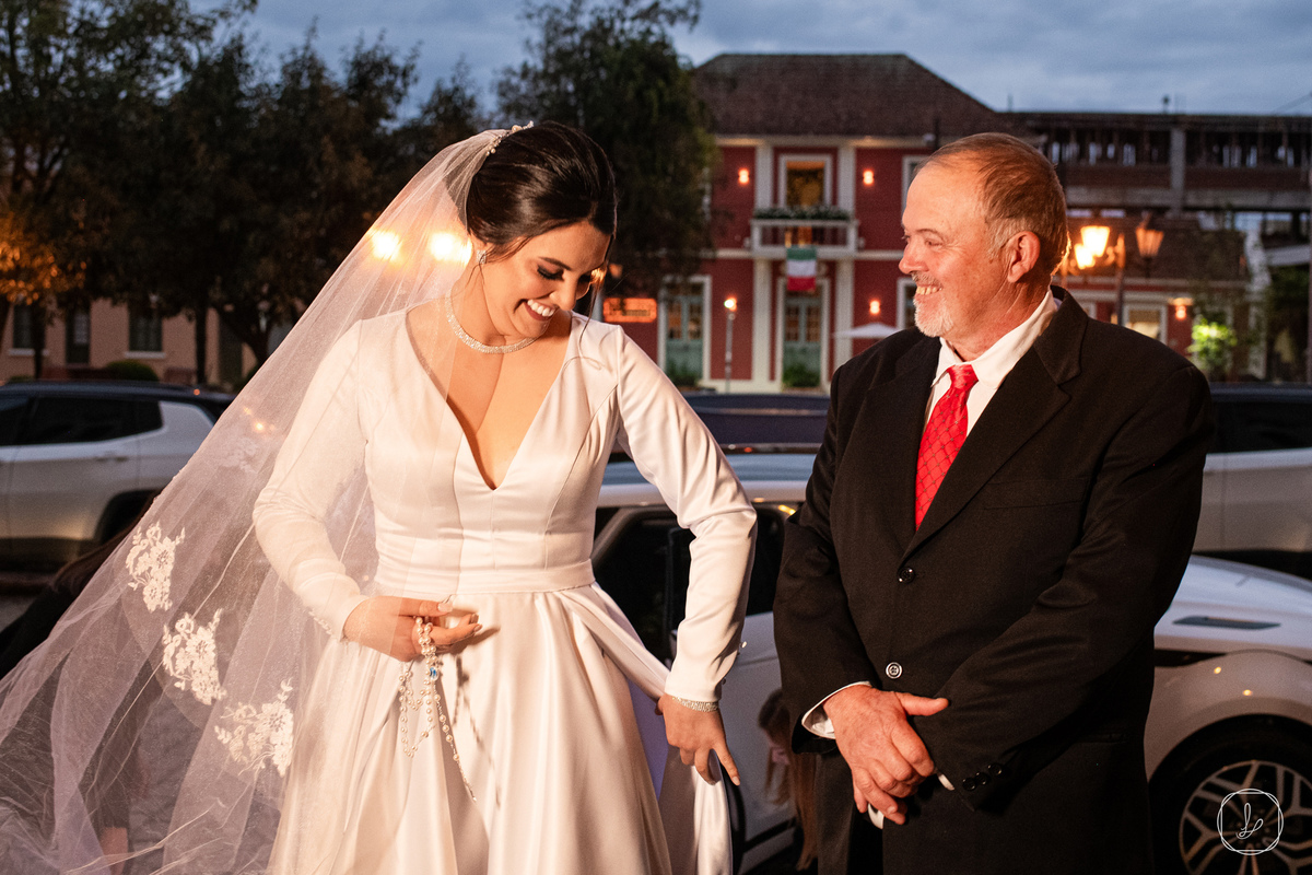 dianemoteler,casamentonaserragaucha,valedosvinhedos,cavebrandalise,paisagensserragaucha,castelonaserragaucha,casamentoemmontebelodosul,casamentonaigreja,denisecolombo,aduana,casaentoclassico