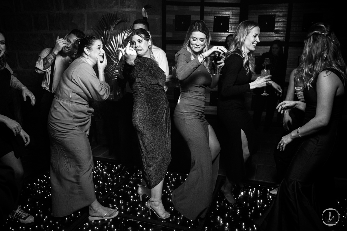 dianemoteler,casamentonaserragaucha,valedosvinhedos,cavebrandalise,paisagensserragaucha,castelonaserragaucha,casamentoemmontebelodosul,casamentonaigreja,denisecolombo,aduana,casaentoclassico