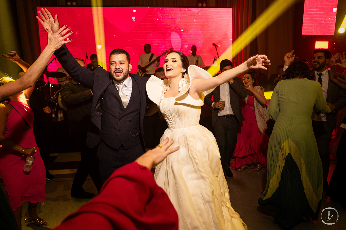 valedosvinhedos,marcoluigi,casamentonaserragaucha,fotografodecasamentoserragaucha,fotografonovaledosvinhedos,djdanna,lugaresdaserragaucha,bentogoncalves,fotografoembentogoncalves,eletrosax,bandamaisamorporfavor,bandaloucavontade,tahisfabbro,alinedalpizzol