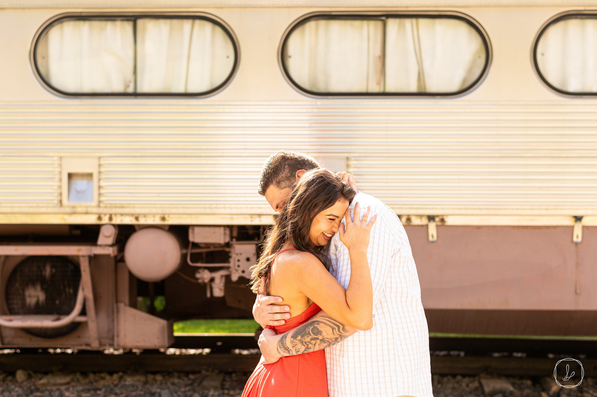 ensaioprewedding,cavecolinasdepedra,ensaiodecasalnavinicola,fotosdecasalvinicola,trem,precasamentoparana,fotografonoparana,fotografodecasamentopr