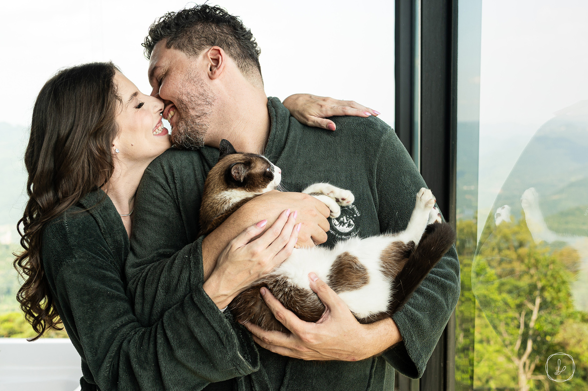 ensaiodecasal,prewedding,villamontagrapa,precasamentonaserragaucha,serragaucha,fotosdecasalnaserragaucha,casalcompet,casalcomgato,ensaiodecasalcomgato,showmotion,vanessacarra