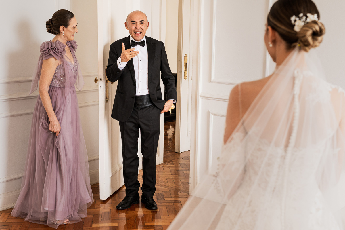 casamentonoriodejaneiro,fotografodecasamentorj,verawang,mansaoalvite,casamentoclassico,melhorescasamentosriodejaneiro,cohen,cohencerimonial,maquiagemrj,vestidodenoivanorj,marividal,igrejaantigase,casamentosnorio,festah,destinationwedding,casamentobrasil