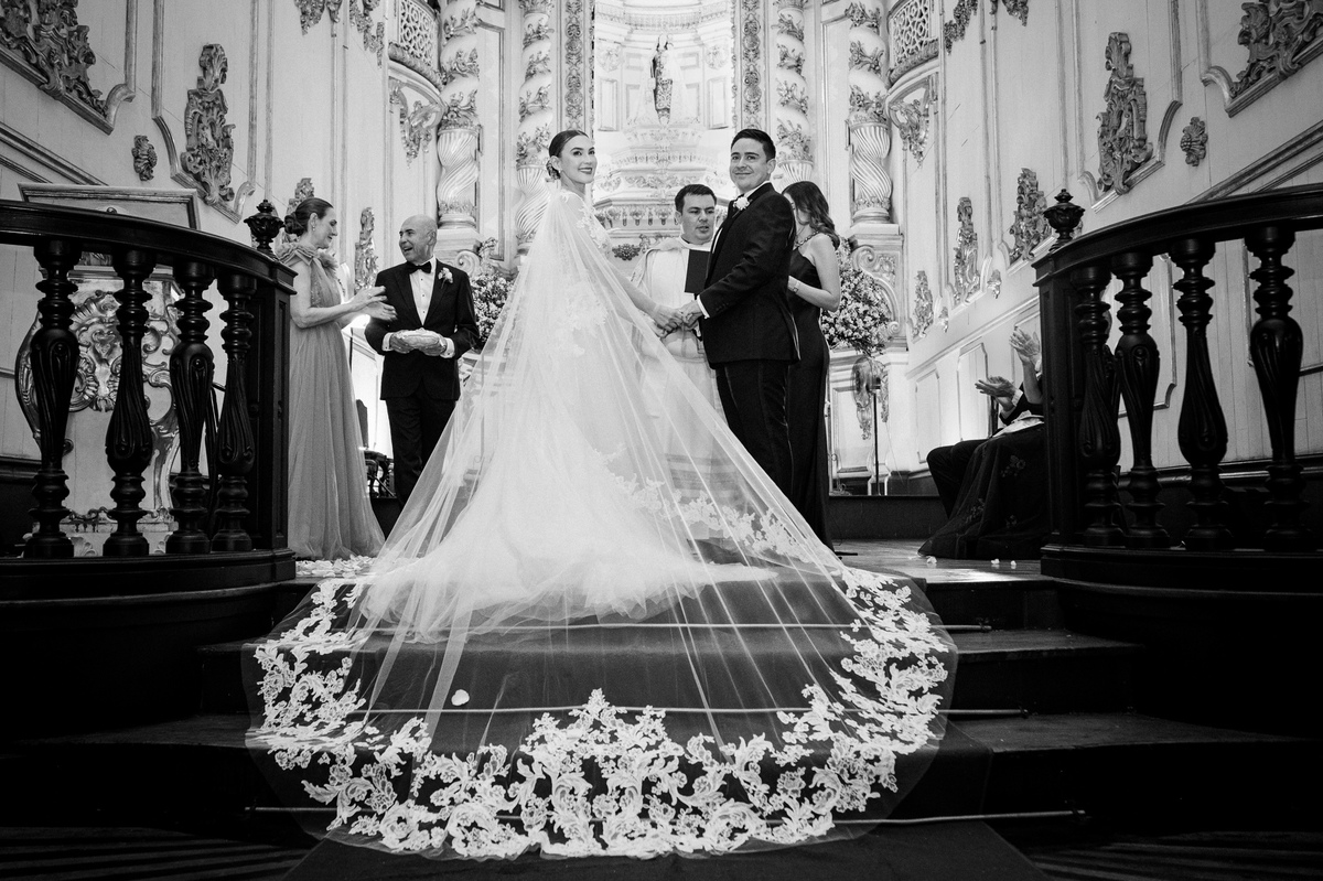 casamentonoriodejaneiro,fotografodecasamentorj,verawang,mansaoalvite,casamentoclassico,melhorescasamentosriodejaneiro,cohen,cohencerimonial,maquiagemrj,vestidodenoivanorj,marividal,igrejaantigase,casamentosnorio,festah,destinationwedding,casamentobrasil