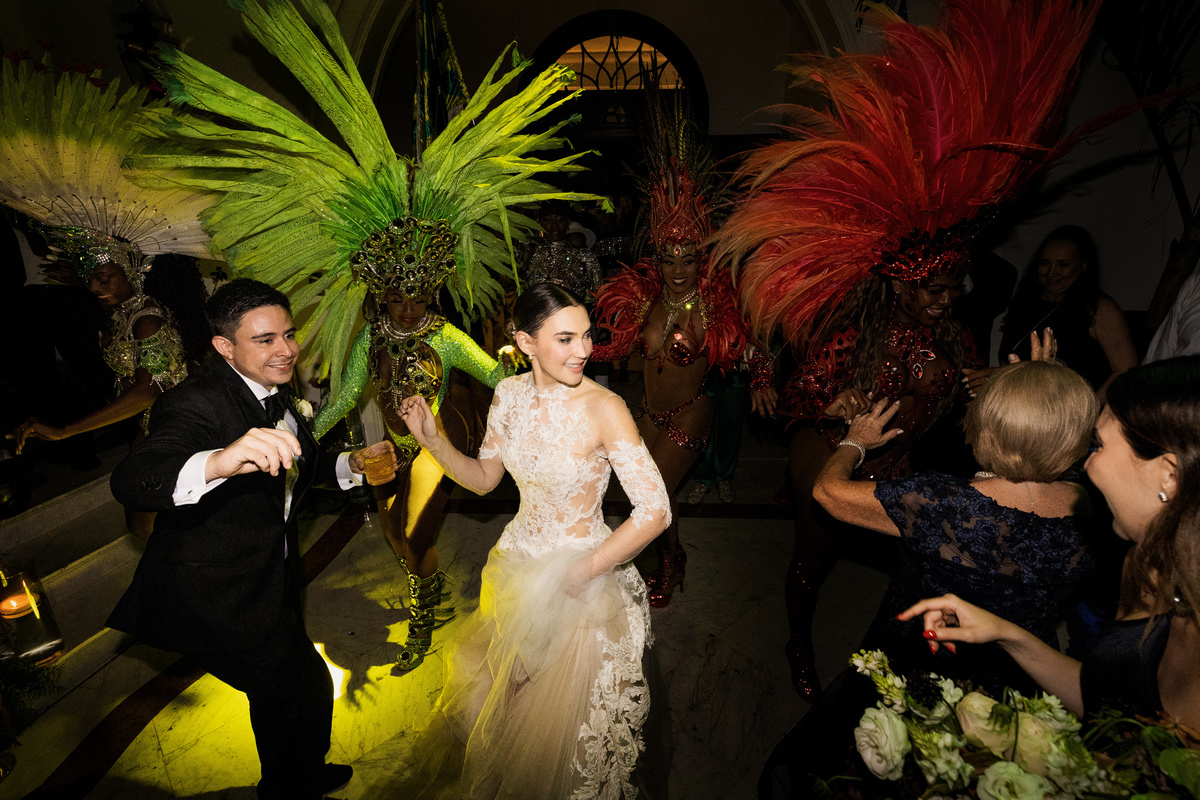 casamentonoriodejaneiro,fotografodecasamentorj,verawang,mansaoalvite,casamentoclassico,melhorescasamentosriodejaneiro,cohen,cohencerimonial,maquiagemrj,vestidodenoivanorj,marividal,igrejaantigase,casamentosnorio,festah,destinationwedding,casamentobrasil