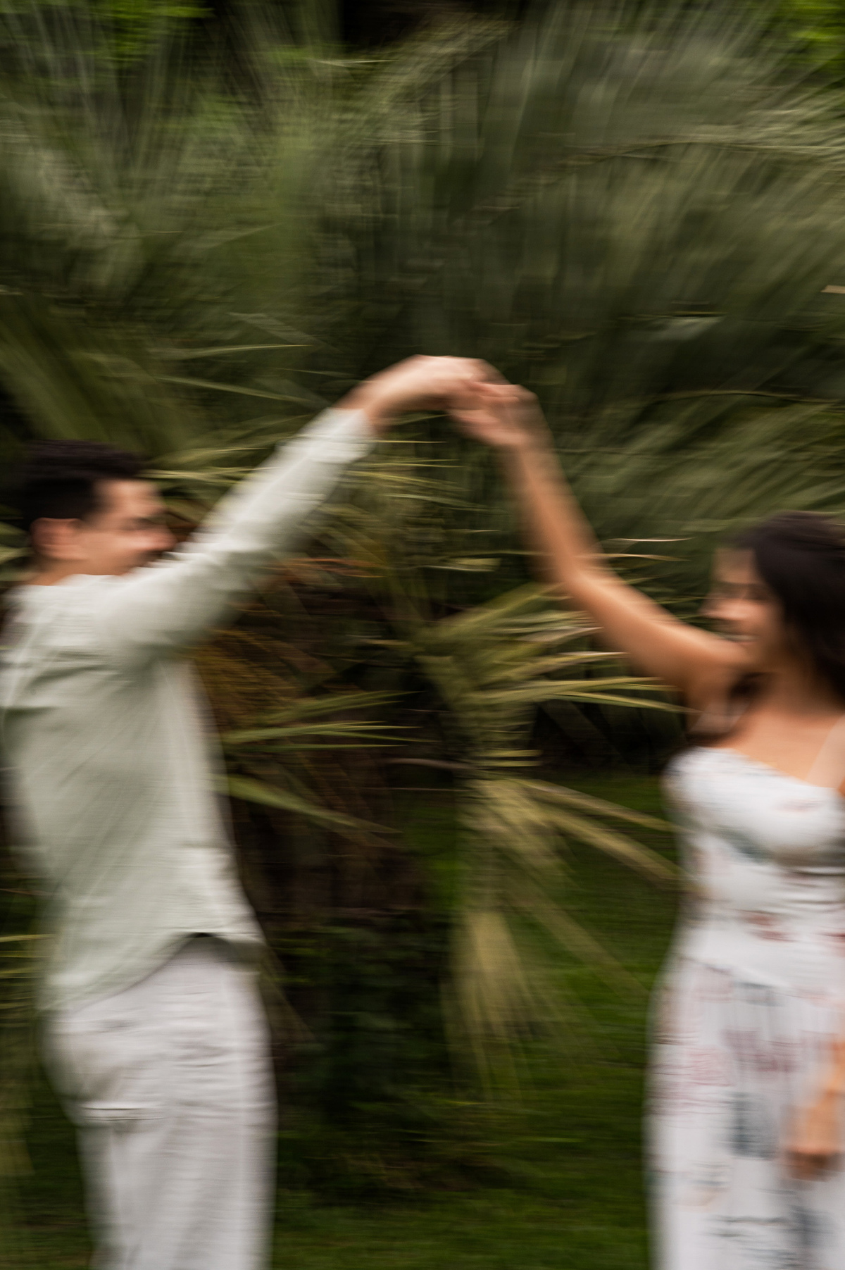 ensaioprewedding,obutia,fotografodecasamentors,fotografodecasamentoportoalegre,melhoresfotosdecasamento,ensaiodecasal,fotoscomcachorros,fotosespontaneas