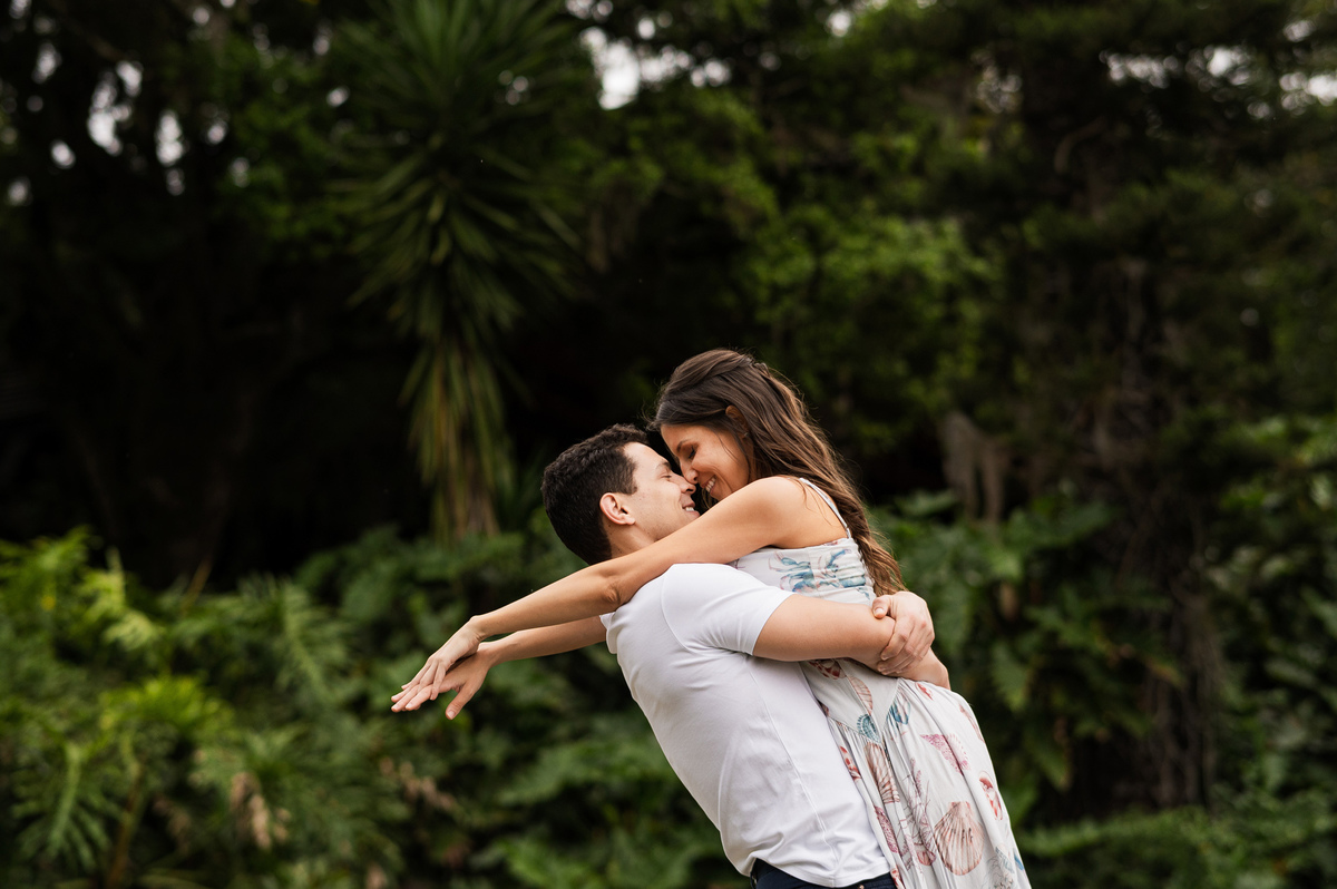 ensaioprewedding,obutia,fotografodecasamentors,fotografodecasamentoportoalegre,melhoresfotosdecasamento,ensaiodecasal,fotoscomcachorros,fotosespontaneas