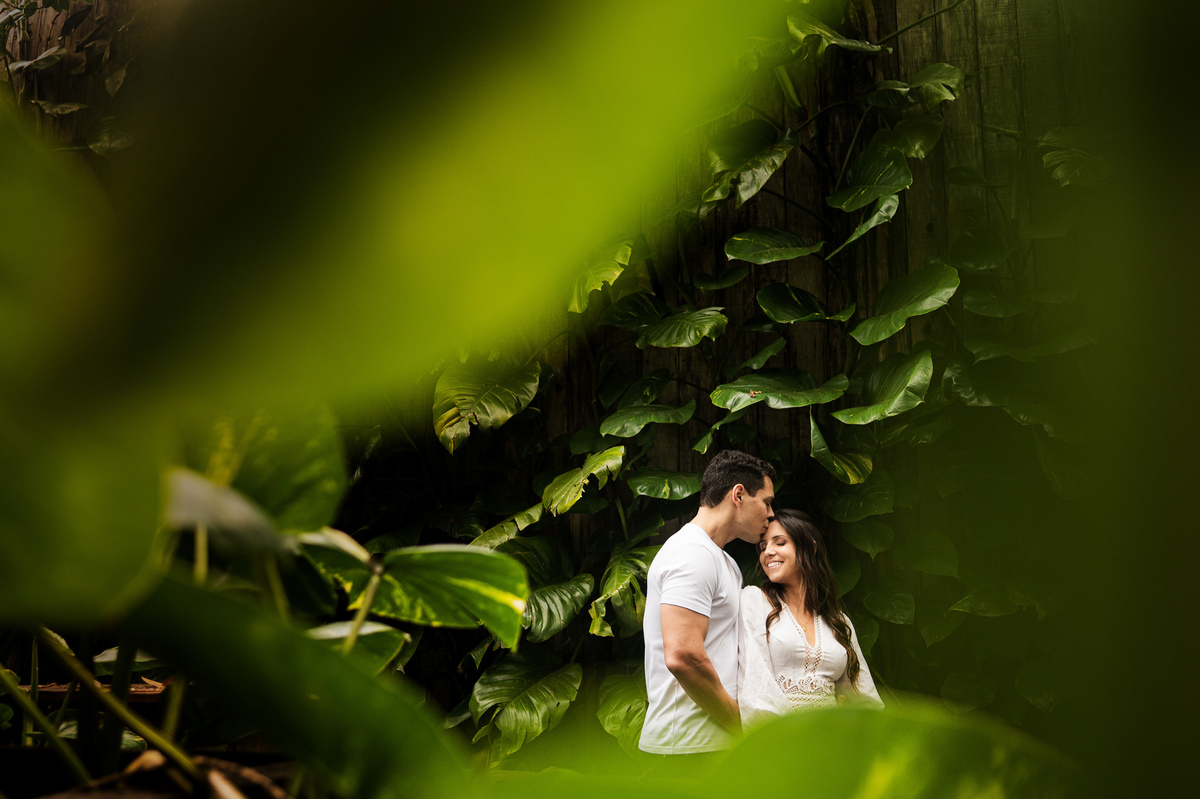 ensaioprewedding,obutia,fotografodecasamentors,fotografodecasamentoportoalegre,melhoresfotosdecasamento,ensaiodecasal,fotoscomcachorros,fotosespontaneas
