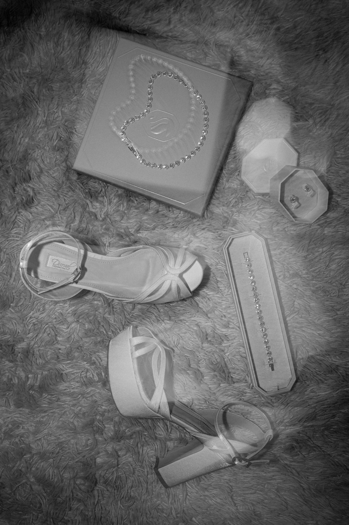 casamentonaserragaucha,altosdovale,carlanegri,anapaulasensolo,definidas,danirizzi,fotografoemcaxiasdosul,fotografonaserragaucha,fotografodecasamento,momentweddingfilms,vanessacarra,vestidodenoiva,maquiagemparanoiva,tendenciasparacasamento,swarovski