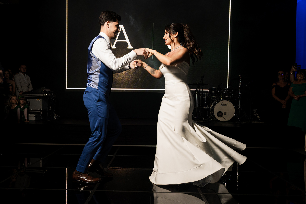 casamentonaserragaucha,altosdovale,carlanegri,anapaulasensolo,definidas,danirizzi,fotografoemcaxiasdosul,fotografonaserragaucha,fotografodecasamento,momentweddingfilms,vanessacarra,vestidodenoiva,maquiagemparanoiva,tendenciasparacasamento,swarovski