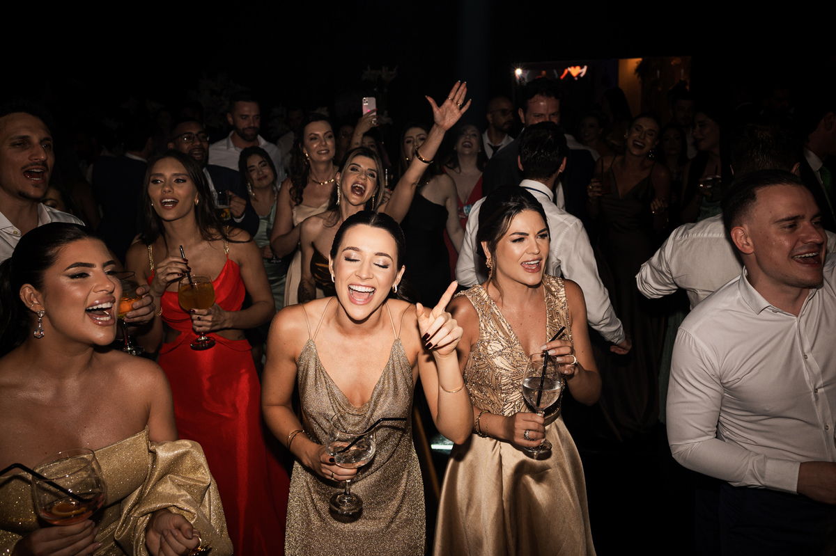 casamentonaserragaucha,altosdovale,carlanegri,anapaulasensolo,definidas,danirizzi,fotografoemcaxiasdosul,fotografonaserragaucha,fotografodecasamento,momentweddingfilms,vanessacarra,vestidodenoiva,maquiagemparanoiva,tendenciasparacasamento,swarovski