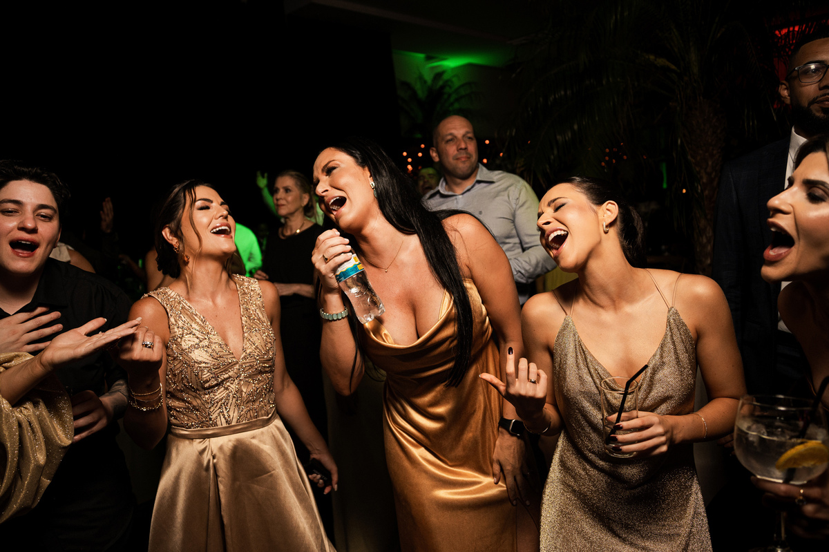 casamentonaserragaucha,altosdovale,carlanegri,anapaulasensolo,definidas,danirizzi,fotografoemcaxiasdosul,fotografonaserragaucha,fotografodecasamento,momentweddingfilms,vanessacarra,vestidodenoiva,maquiagemparanoiva,tendenciasparacasamento,swarovski