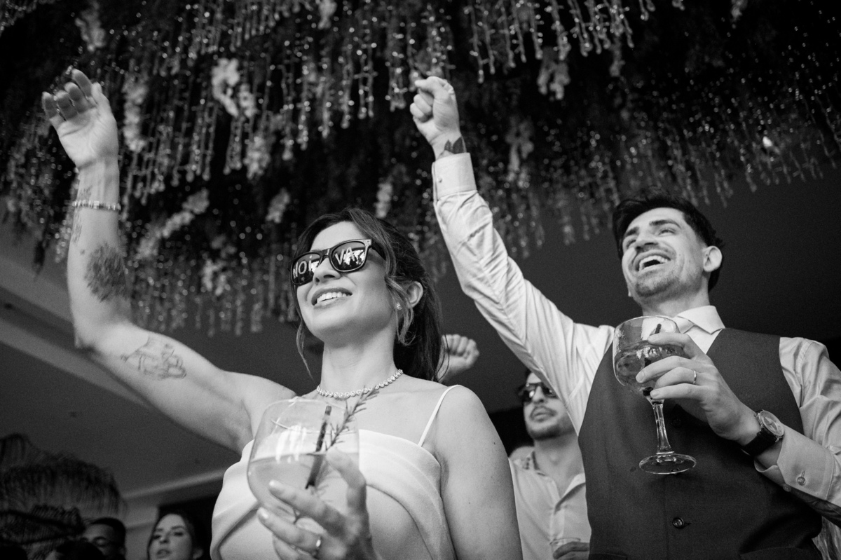 casamentonaserragaucha,altosdovale,carlanegri,anapaulasensolo,definidas,danirizzi,fotografoemcaxiasdosul,fotografonaserragaucha,fotografodecasamento,momentweddingfilms,vanessacarra,vestidodenoiva,maquiagemparanoiva,tendenciasparacasamento,swarovski