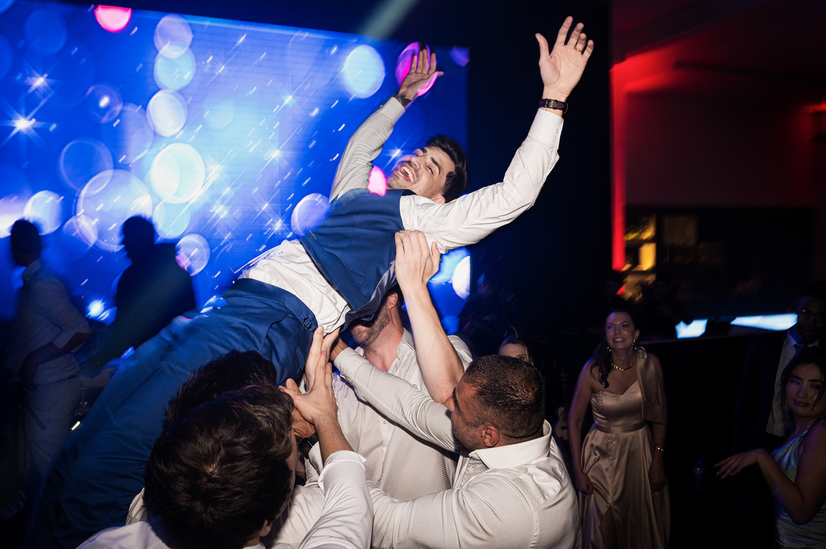 casamentonaserragaucha,altosdovale,carlanegri,anapaulasensolo,definidas,danirizzi,fotografoemcaxiasdosul,fotografonaserragaucha,fotografodecasamento,momentweddingfilms,vanessacarra,vestidodenoiva,maquiagemparanoiva,tendenciasparacasamento,swarovski