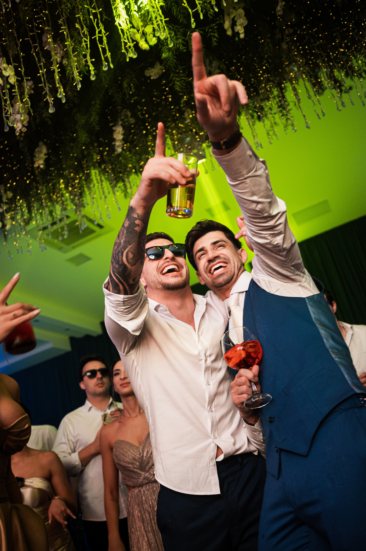 casamentonaserragaucha,altosdovale,carlanegri,anapaulasensolo,definidas,danirizzi,fotografoemcaxiasdosul,fotografonaserragaucha,fotografodecasamento,momentweddingfilms,vanessacarra,vestidodenoiva,maquiagemparanoiva,tendenciasparacasamento,swarovski