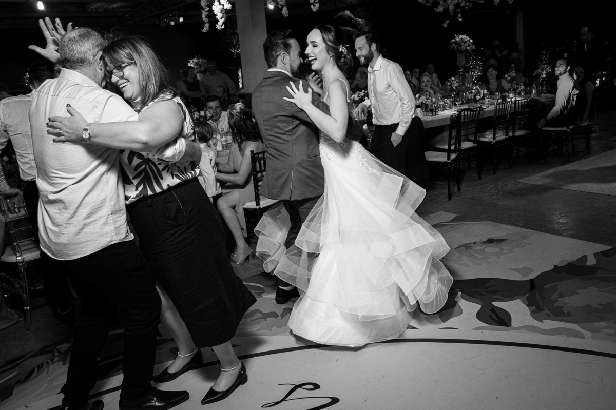 casamentoemantonioprado,serragaucha,fotografodecasamento,fotografoemcaxiasdosul,fotografonaserragaucha,igrejafamiliar,igrejapequena,casamentoemcapela,marinaisoton,bandarainhamusical,floresdacunha,atelierjulianalazzari,fueldrinks,tribusbeat,momentwedding