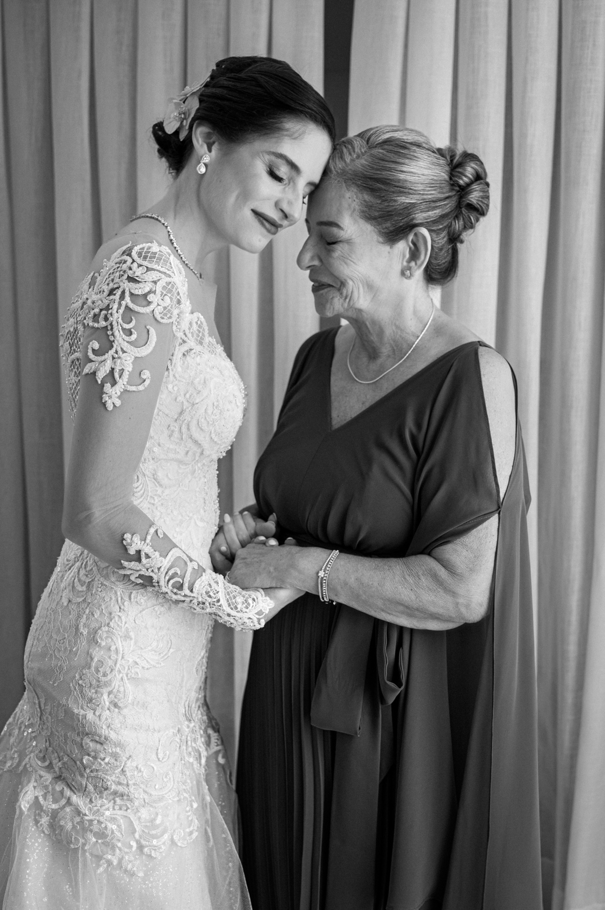 casamentoemfloresdacunha,casamentonaserragaucha,vinicolaluizargenta,lugarespracasarnors,lugarespracasarnaserragaucha,vinicolamaislindadomundo,vinicolamaislindadaserragaucha,novanoiva,paulaprimieri,showmotion,fotografodecasamentocaxiasdosul