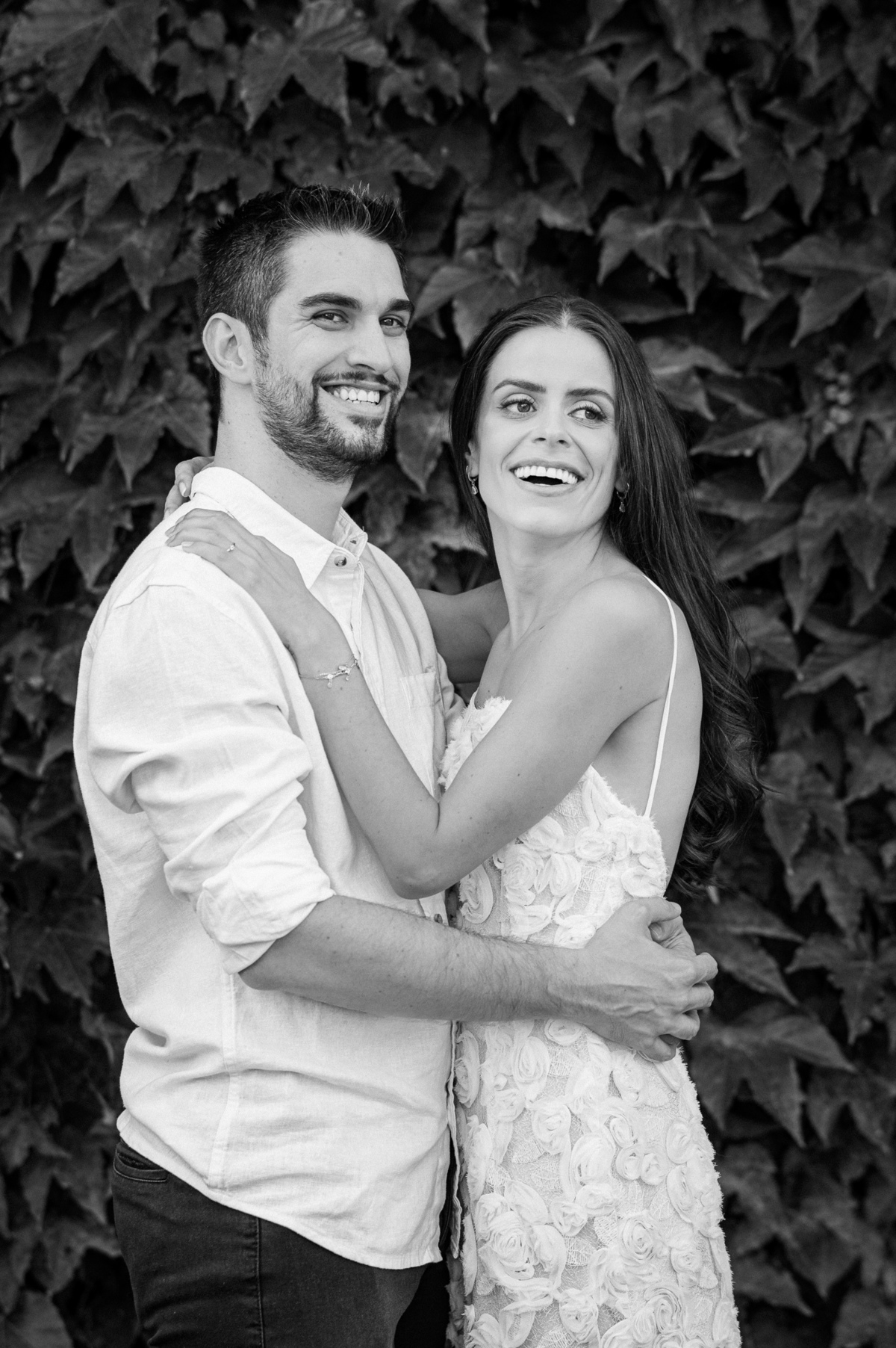 ensaioprecasamento,preweddingcomcachorro,fotoscomgolden,ensaionaserragaucha,fotosdecasalnavinicola,melhoresvinicolasserragaucha,lugarespracasarserragaucha,melhoresensaiosdecasamento,fotosdecasal