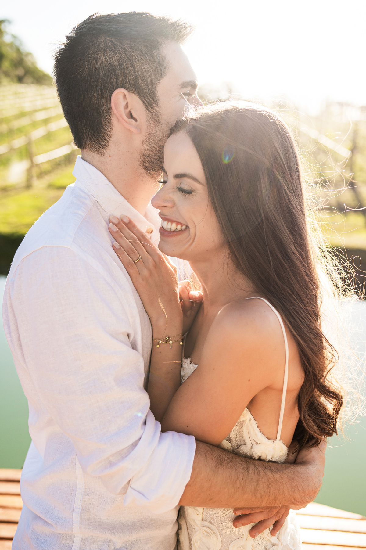 ensaioprecasamento,preweddingcomcachorro,fotoscomgolden,ensaionaserragaucha,fotosdecasalnavinicola,melhoresvinicolasserragaucha,lugarespracasarserragaucha,melhoresensaiosdecasamento,fotosdecasal