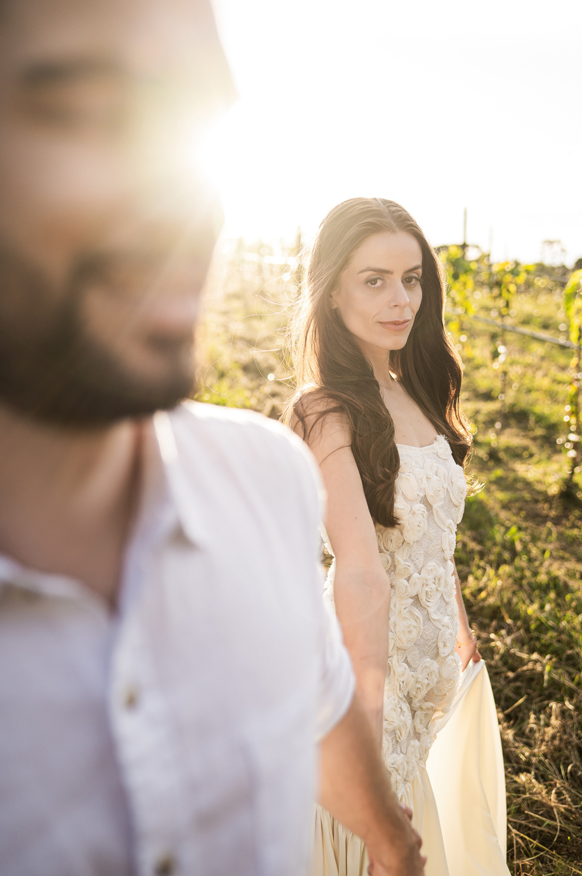 ensaioprecasamento,preweddingcomcachorro,fotoscomgolden,ensaionaserragaucha,fotosdecasalnavinicola,melhoresvinicolasserragaucha,lugarespracasarserragaucha,melhoresensaiosdecasamento,fotosdecasal